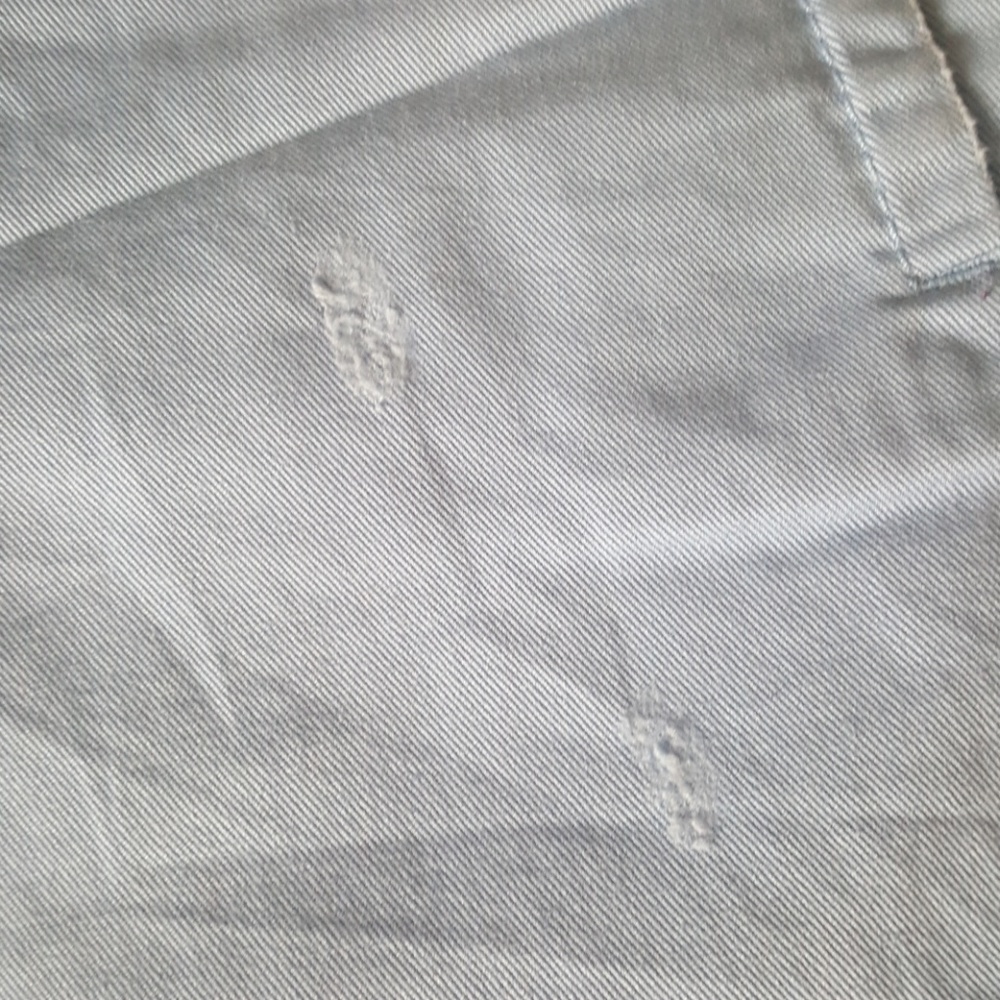 J Crew Broken In Style Boyfriend Chino Shorts NWT - Picture 3 of 6